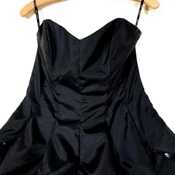 NEW Betsey Johnson Dahlia Whimsigoth Ruffle Tier Mini Dress Sequin Black Satin 8 - Picture 3 of 11